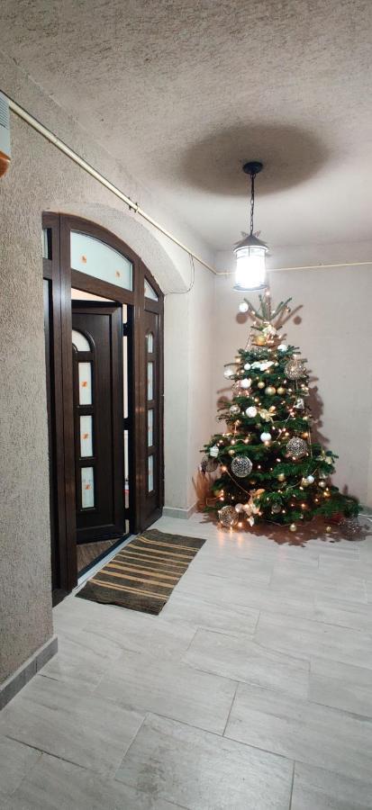 Casa Blanco Hotel Nagyvárad Kültér fotó
