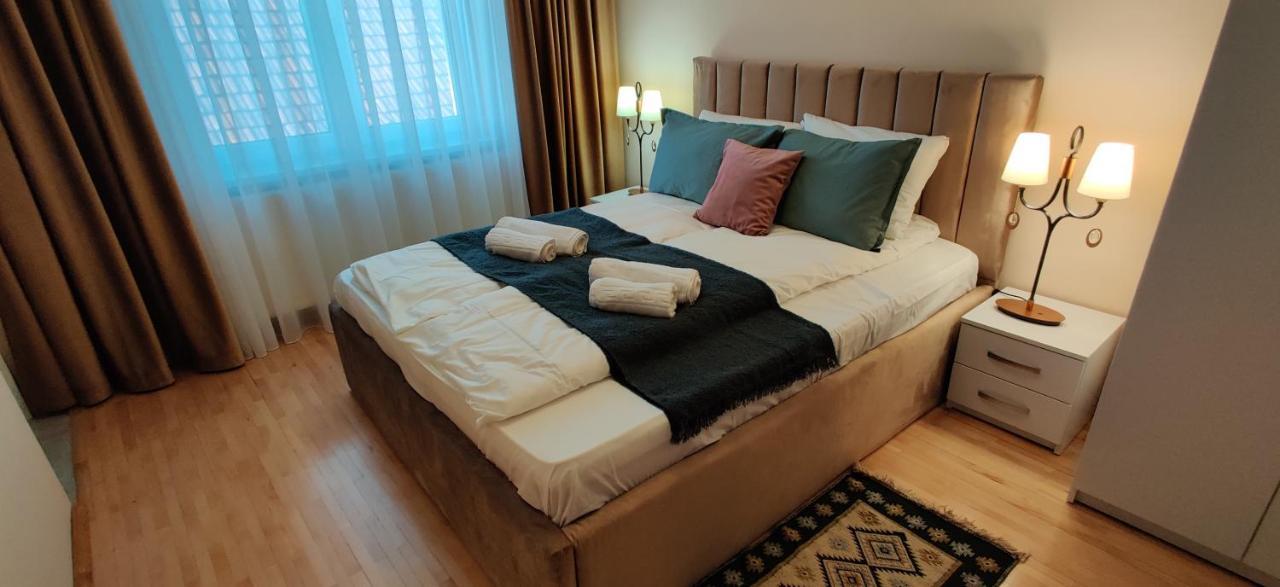 Casa Blanco Hotel Nagyvárad Kültér fotó