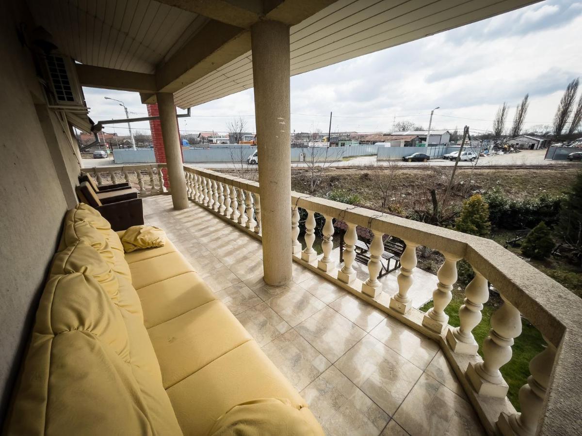 Casa Blanco Hotel Nagyvárad Kültér fotó